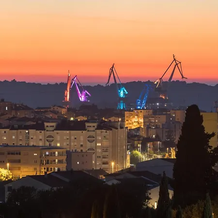 Amazing In With Wifi Ferienhaus