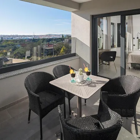 Luxurious Home In Pula * Pula