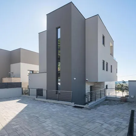 Amazing In With Wifi Vakantiehuis Pula