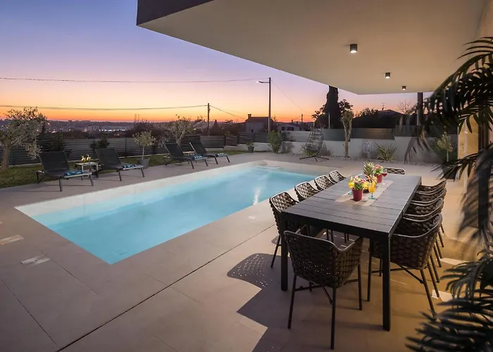 Holiday home Amazing In With Wifi