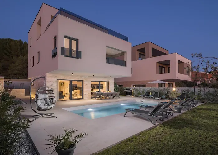 Amazing In With Wifi Holiday home