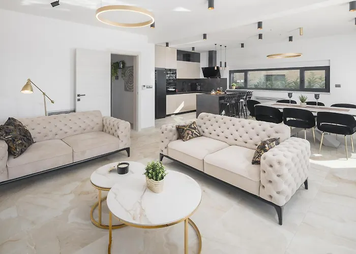 Amazing In With Wifi Holiday home